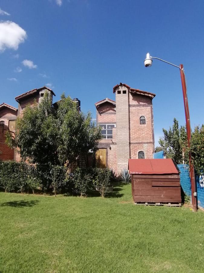 Hotel Cabanas Azul Tequilana Arandas エクステリア 写真